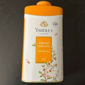 Yardley Sandalwood Perfumed Talc, 250